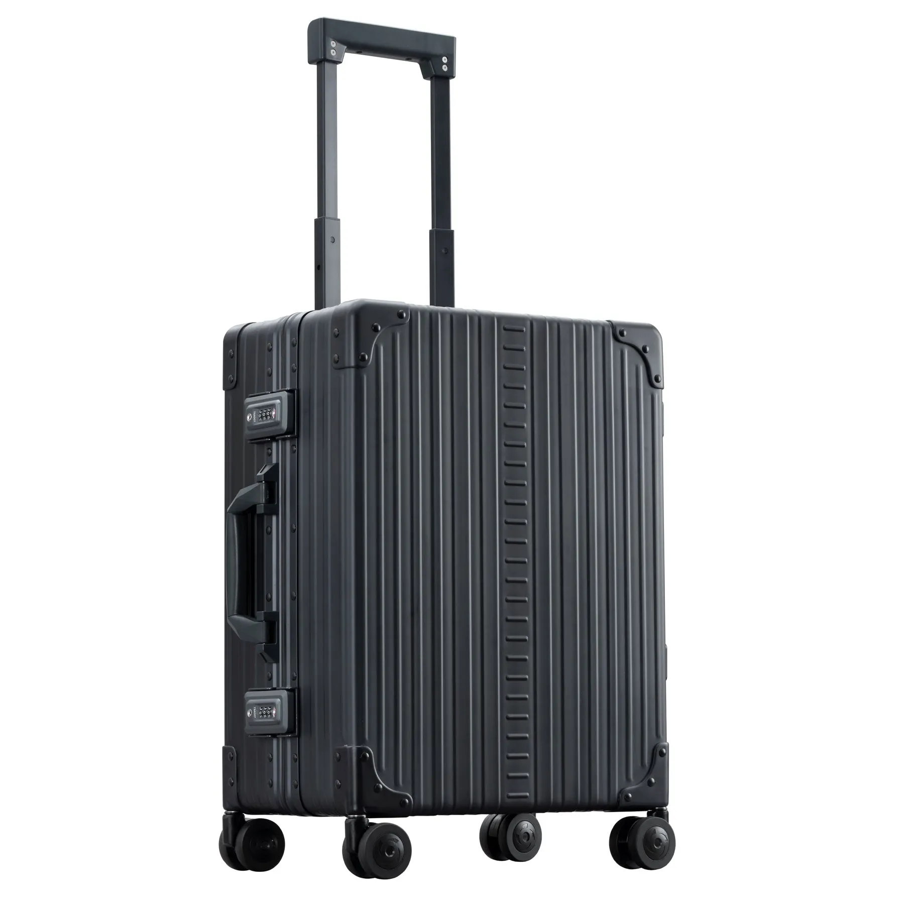 Aleon Aircraft Grade Aluminum 21″ Classic Carry-On Spinner