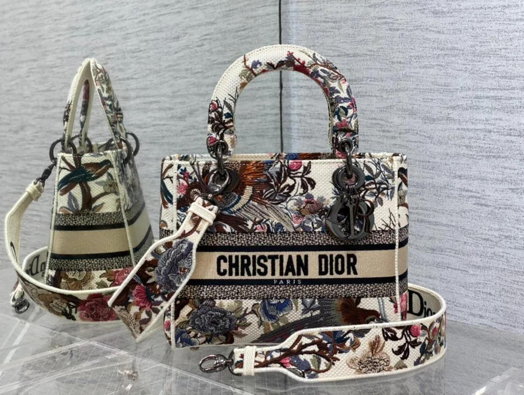 Christian Dior Medium Lady  D-Lite Bag