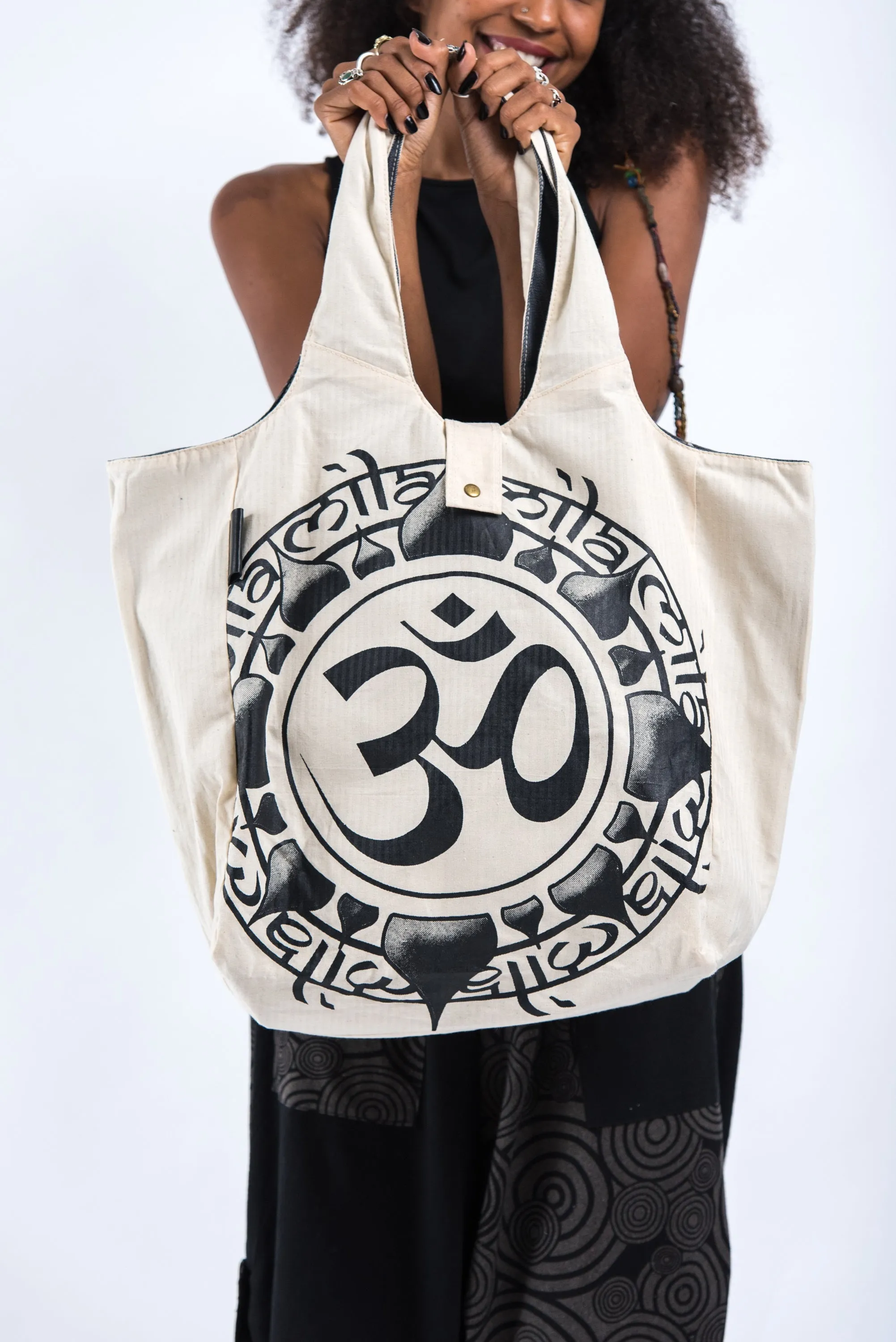 Infinitee Om Reversible Cotton Tote Bag in Natural