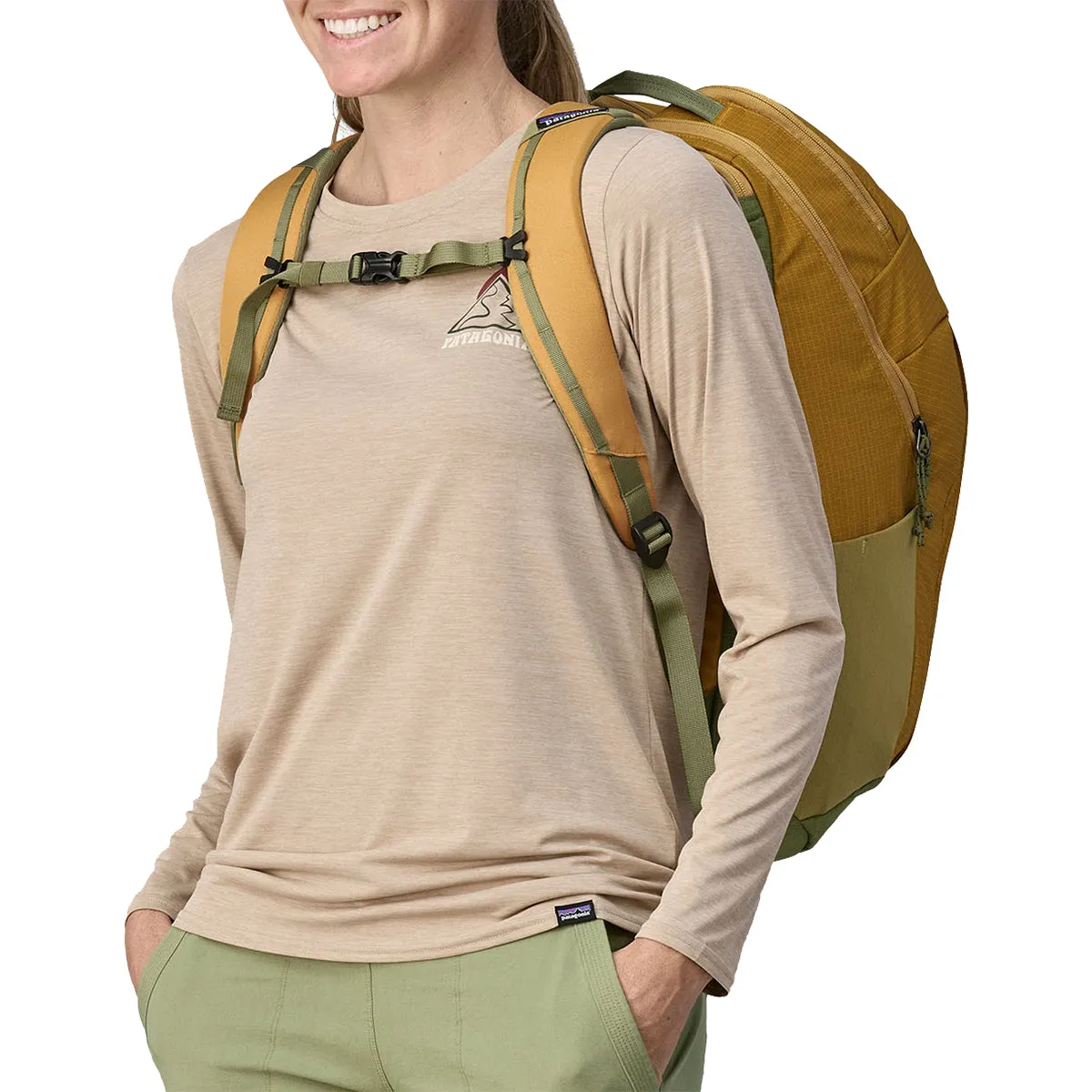 Patagonia Black Hole Backpack - 32L - Pufferfish Gold